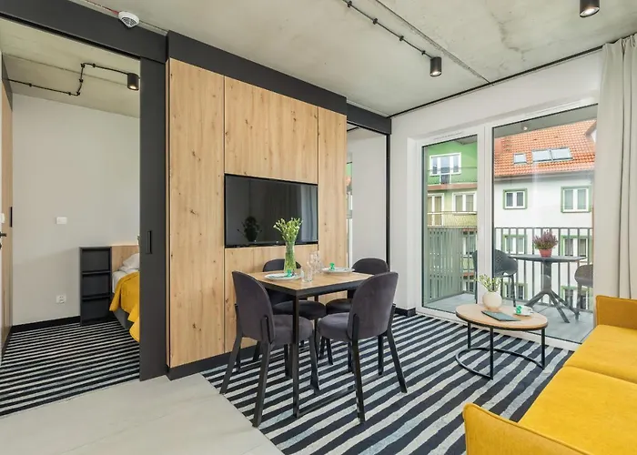 Apartament Port Lwowska With Swimming Pool By Renters *