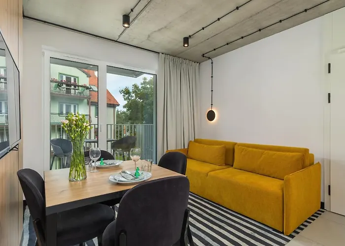 Port Lwowska With Swimming Pool By Renters *