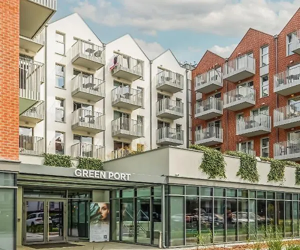 Port Lwowska With Swimming Pool By Renters *